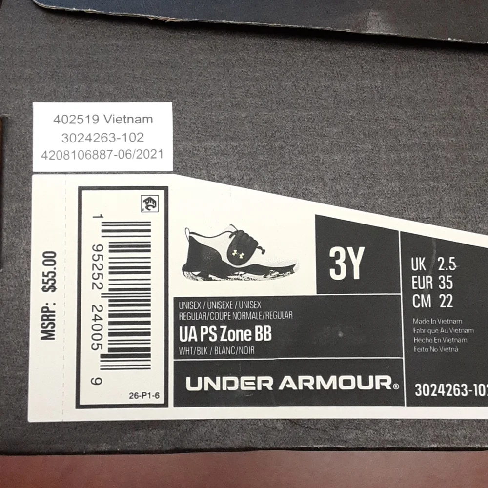 π 2/$30 π Under Armour Zone BB Youth Basketball Shoes Sz 3Y - Picture 10 of 11